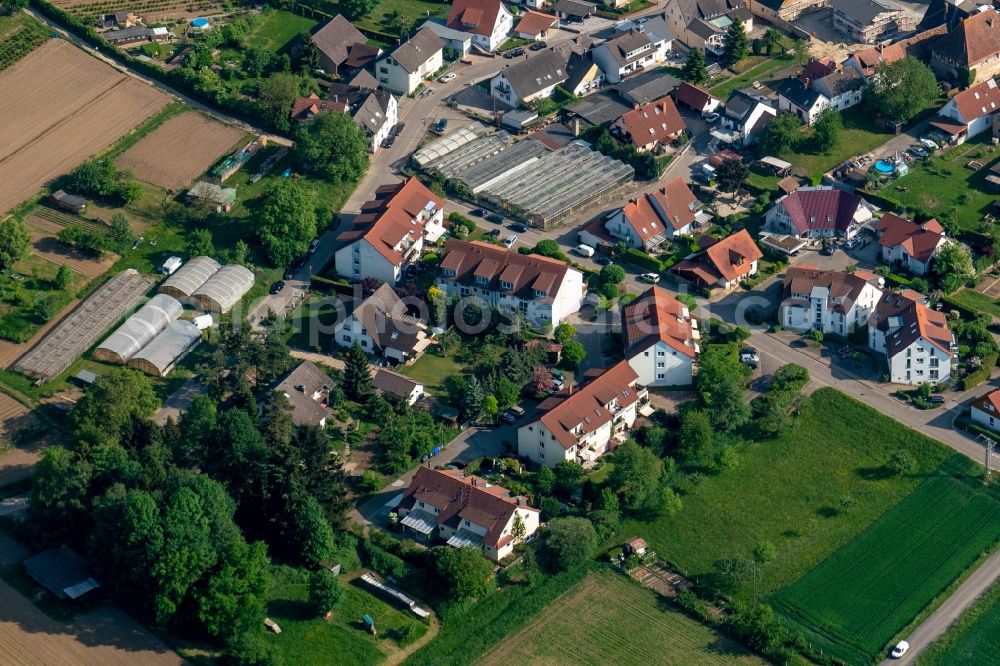 Aerial image Ehrenkirchen - Mixing of residential and commercial settlements Kirchhofen Ehrenstetten in Ehrenkirchen in the state Baden-Wuerttemberg, Germany