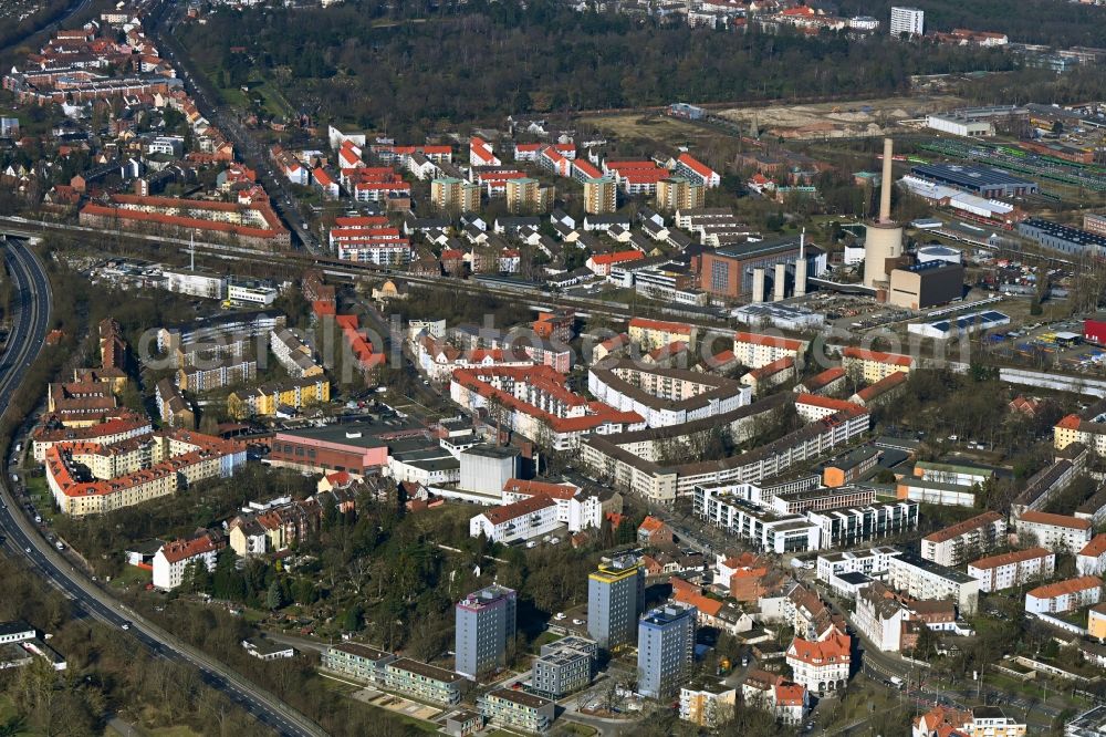 Aerial image Hannover - Mixing of residential and commercial settlements in the district Herrenhausen in Hannover in the state Lower Saxony, Germany