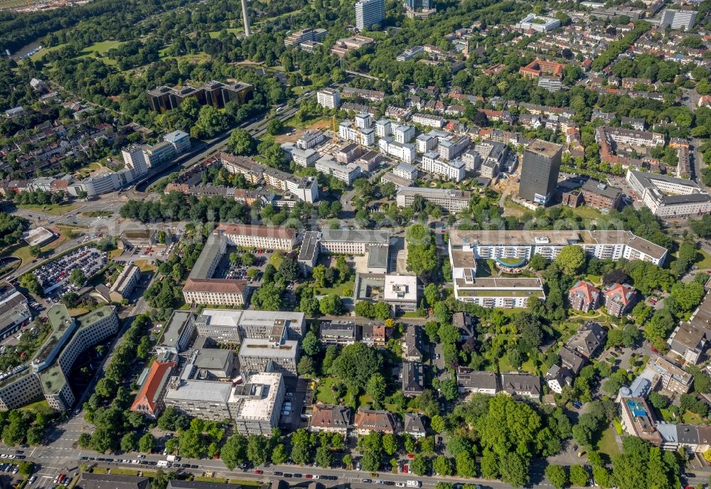 Dortmund from above - Mixing of residential and commercial settlements Maerkische Strasse - Karl-Marx-Strasse in the district Westfalendamm-Nord in Dortmund in the state North Rhine-Westphalia, Germany