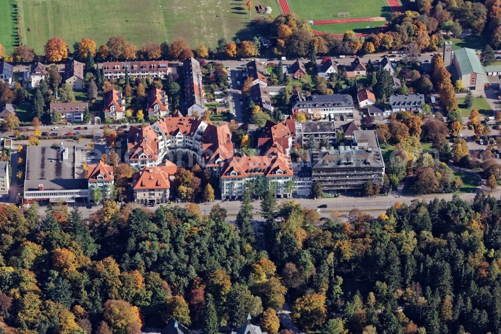 Aerial photograph München - Mixing of residential and commercial settlements at Fuerstenrieder Strasse in Munich in the state Bavaria, Germany