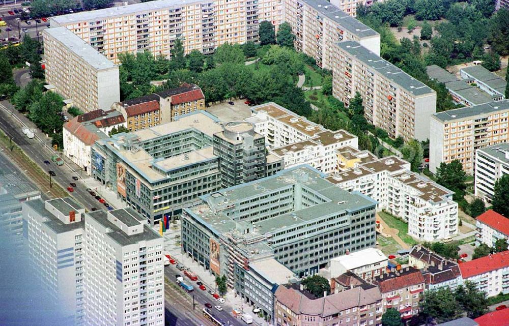 Aerial photograph Berlin-Lichtenberg - Möllendorf-Passagen der Bayerischen Hausbau an der Möllendorfstraße in Berlin-Lichtenberg