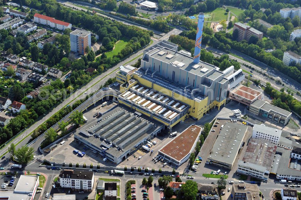 Frankfurt am Main from the bird's eye view: Müllheizkraftwerk der FES Frankfurter Entsorgungs- und Service GmbH an der Heddernheimer Landstraße 157 in Frankfurt am Main in Hessen. Waste incineration plant in Frankfurt on the Main in Hesse.