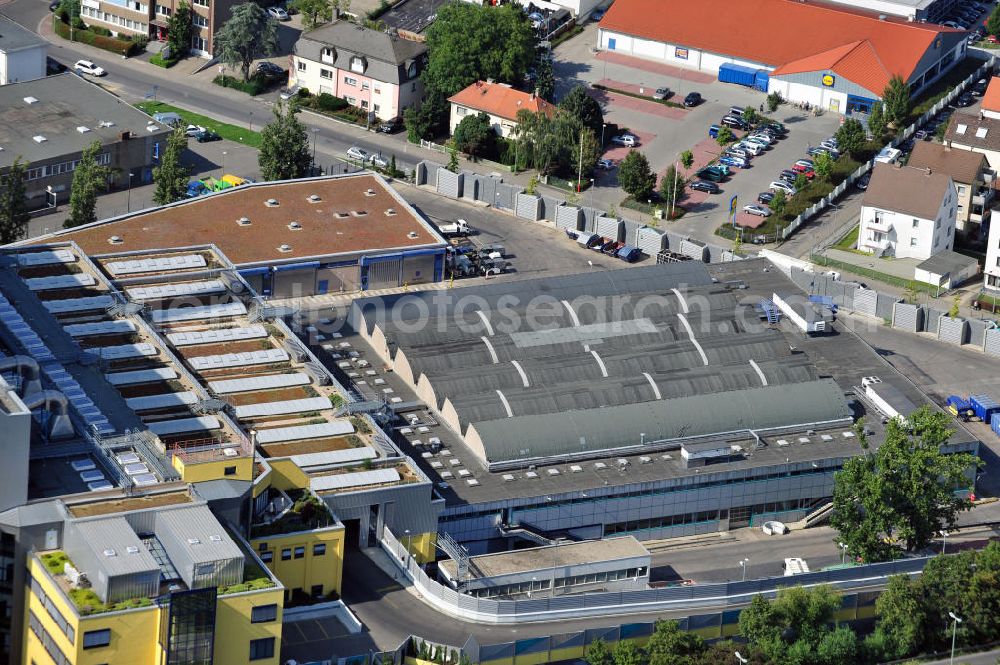 Aerial photograph Frankfurt am Main - Müllheizkraftwerk der FES Frankfurter Entsorgungs- und Service GmbH an der Heddernheimer Landstraße 157 in Frankfurt am Main in Hessen. Waste incineration plant in Frankfurt on the Main in Hesse.