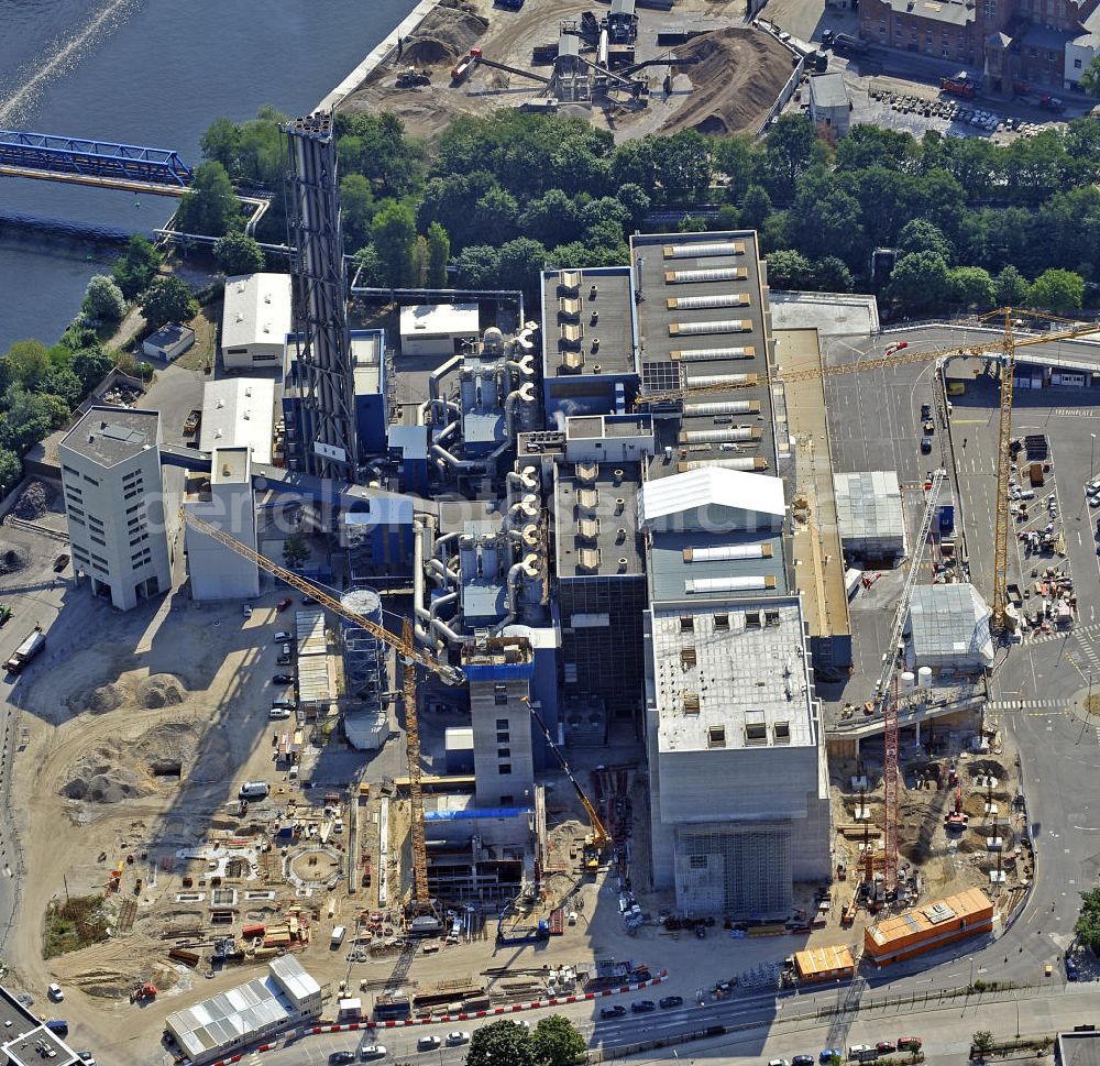 Berlin from the bird's eye view: Ausbau der Müllverbrennungsanlage Ruhleben der Berliner Stadtreinigung (BSR). Expansion of the incinerating plant Ruhleben of the Berlin City Cleaning (BSR).