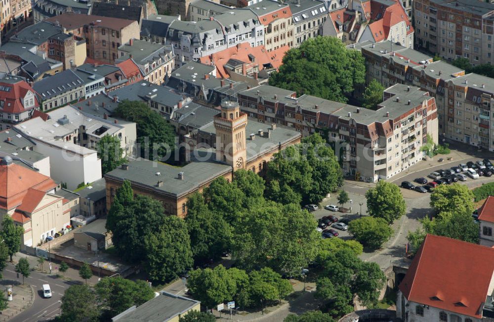 Aerial image Halle / Saale - Blick auf das Gelände des MLU Institut für Physik am Friedemann-Bach-Platz in Halle. The Institute of Physics in Halle.