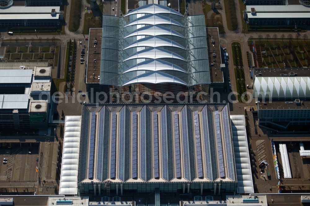 Aerial image Oberding - White membrane roof construction on the central terminal building Muenchen Airport Centers (MAC) and terminal on the grounds of Munich Airport in Oberding in the state Bavaria, Germany