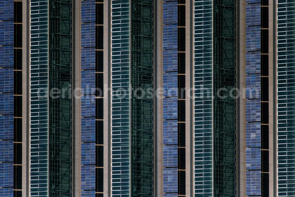 Aerial photograph Oberding - White membrane roof construction on the central terminal building Muenchen Airport Centers (MAC) and terminal on the grounds of Munich Airport in Oberding in the state Bavaria, Germany