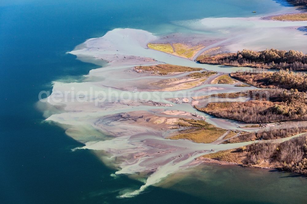 Aerial photograph Übersee - Mouth of the Tiroler Achen on the shores of Lake Chiemsee at Baumgarten in Bavaria