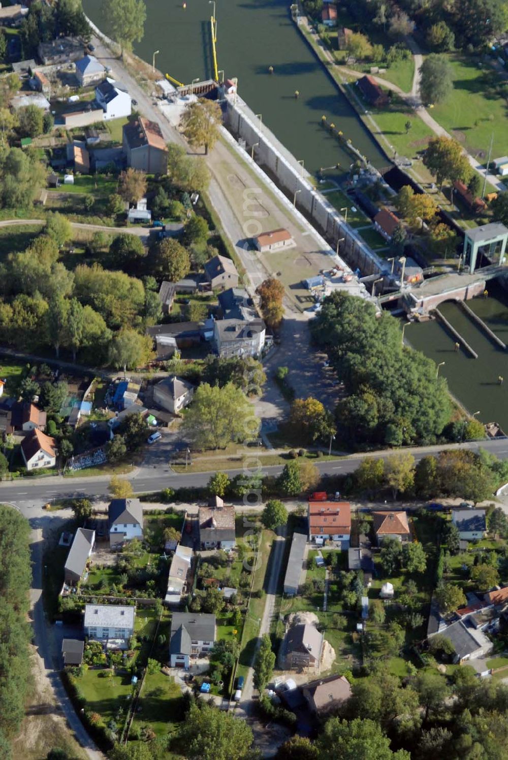 Aerial photograph Wernsdorf - Blick auf die modernisierte Wernsdorfer Schleuse. Die Schleuse ist eine von 4 Schleusen des Oder-Spree-Kanals. Bauherr: Wasser- und Schifffahrtsamt Berlin, Mehringdamm 129, 10965 Berlin, Tel. 030 / 69532 - 0, Fax: 030 / 69532 - 201, e-mail-Adresse: poststelle@wsa-b.wsv.de, Achim Walder-Adresse: