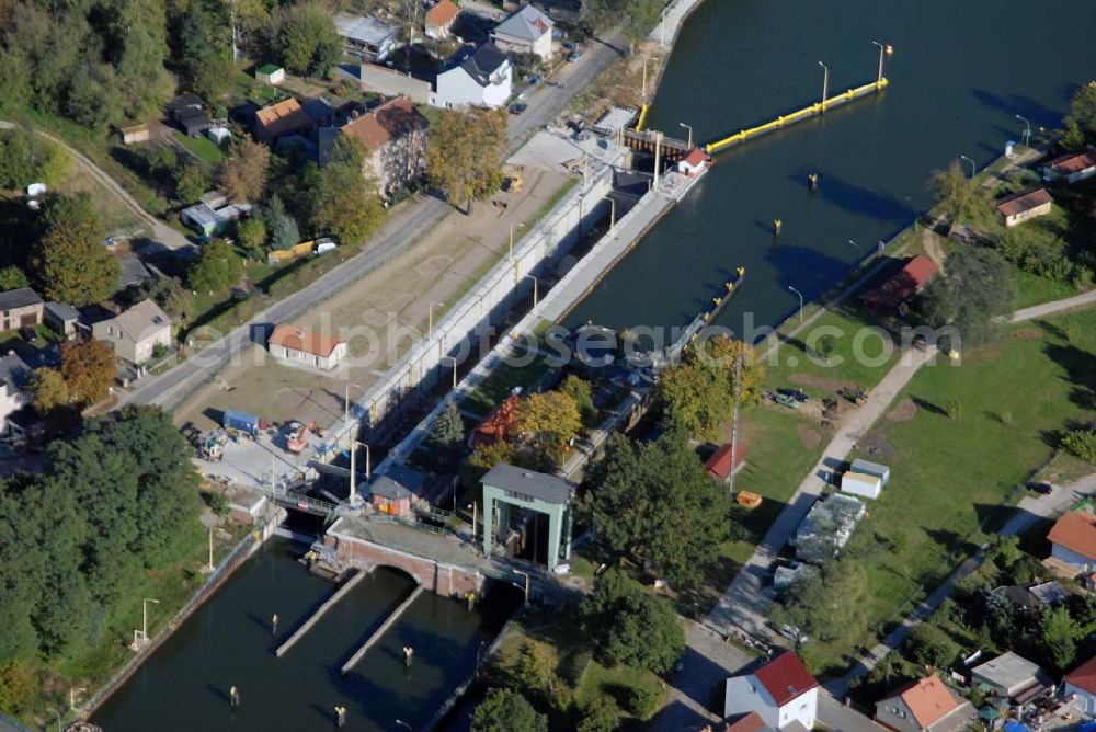 Aerial photograph Wernsdorf - Blick auf die modernisierte Wernsdorfer Schleuse. Die Schleuse ist eine von 4 Schleusen des Oder-Spree-Kanals. Bauherr: Wasser- und Schifffahrtsamt Berlin, Mehringdamm 129, 10965 Berlin, Tel. 030 / 69532 - 0, Fax: 030 / 69532 - 201, e-mail-Adresse: poststelle@wsa-b.wsv.de, Achim Walder-Adresse: