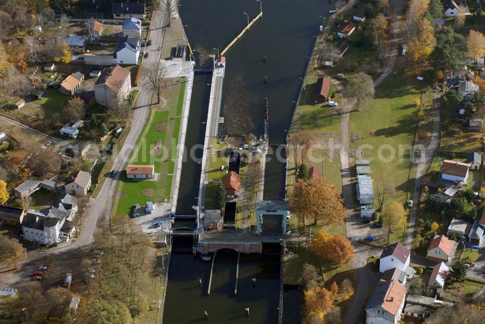 Wernsdorf from above - Blick auf die modernisierte Wernsdorfer Schleuse. Die Schleuse ist eine von 4 Schleusen des Oder-Spree-Kanals. Bauherr: Wasser- und Schifffahrtsamt Berlin, Mehringdamm 129, 10965 Berlin, Tel. 030 / 69532 - 0, Fax: 030 / 69532 - 201, e-mail-Adresse: poststelle@wsa-b.wsv.de,