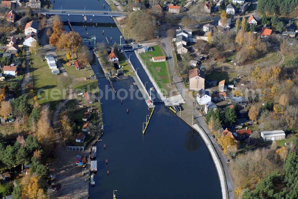 Aerial photograph Wernsdorf - Blick auf die modernisierte Wernsdorfer Schleuse. Die Schleuse ist eine von 4 Schleusen des Oder-Spree-Kanals. Bauherr: Wasser- und Schifffahrtsamt Berlin, Mehringdamm 129, 10965 Berlin, Tel. 030 / 69532 - 0, Fax: 030 / 69532 - 201, e-mail-Adresse: poststelle@wsa-b.wsv.de,