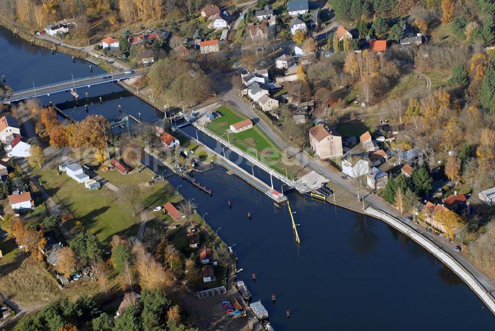 Aerial image Wernsdorf - Blick auf die modernisierte Wernsdorfer Schleuse. Die Schleuse ist eine von 4 Schleusen des Oder-Spree-Kanals. Bauherr: Wasser- und Schifffahrtsamt Berlin, Mehringdamm 129, 10965 Berlin, Tel. 030 / 69532 - 0, Fax: 030 / 69532 - 201, e-mail-Adresse: poststelle@wsa-b.wsv.de,