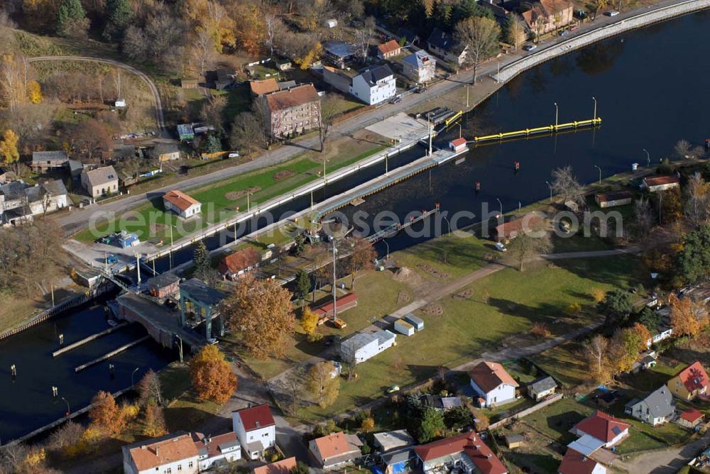 Aerial image Wernsdorf - Blick auf die modernisierte Wernsdorfer Schleuse. Die Schleuse ist eine von 4 Schleusen des Oder-Spree-Kanals. Bauherr: Wasser- und Schifffahrtsamt Berlin, Mehringdamm 129, 10965 Berlin, Tel. 030 / 69532 - 0, Fax: 030 / 69532 - 201, e-mail-Adresse: poststelle@wsa-b.wsv.de,