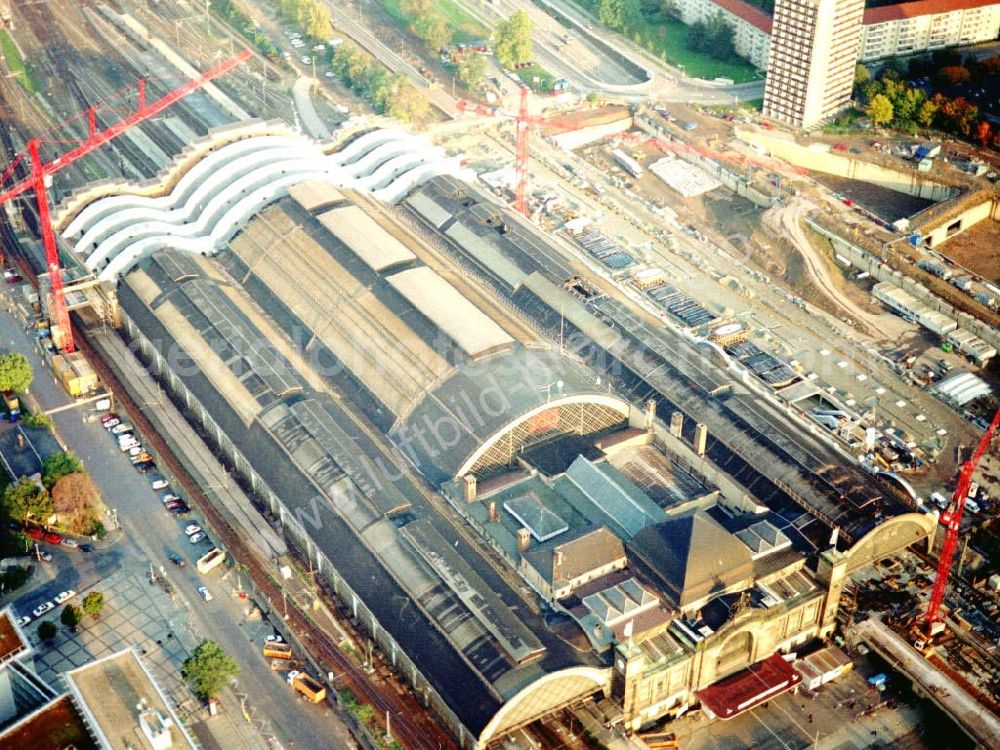 Dresden from above - Modernisierung des Dresdner Hauptbahnhofes