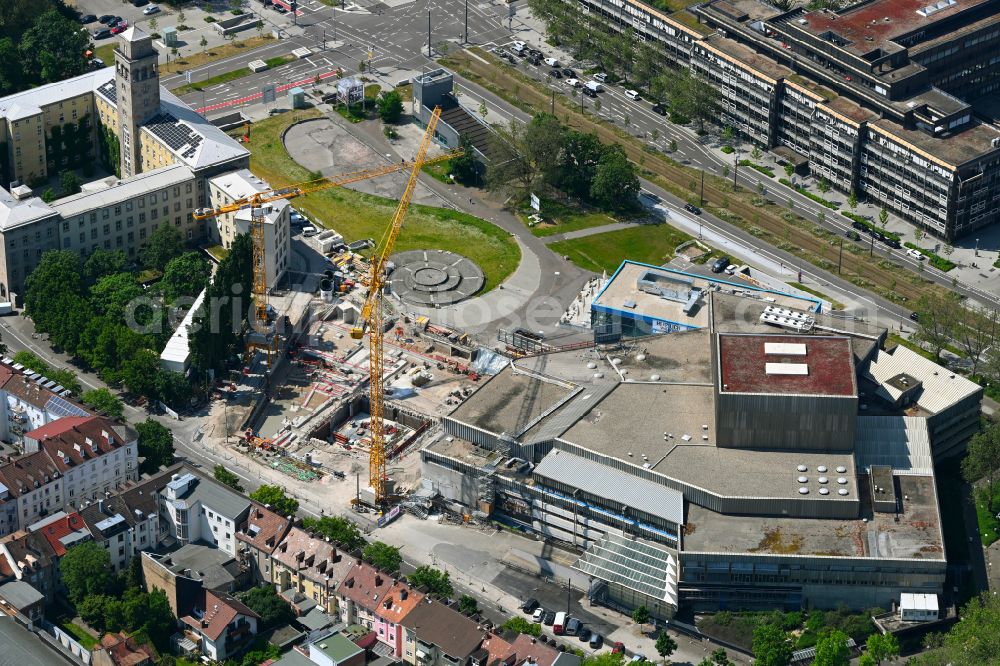 Karlsruhe from the bird's eye view: Renovation and conversion construction site of the building of the concert hall and theater playhouse Badisches Staatstheater on Baumeisterstrasse - Kriegstrasse in Karlsruhe in the state Baden-Wurttemberg, Germany