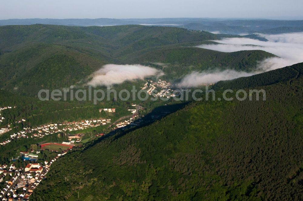 Neustadt an der Weinstraße from the bird's eye view: Morning over the Speyerbach valley near Neustadt an der Weinstrasse in the state Rhineland-Palatinate