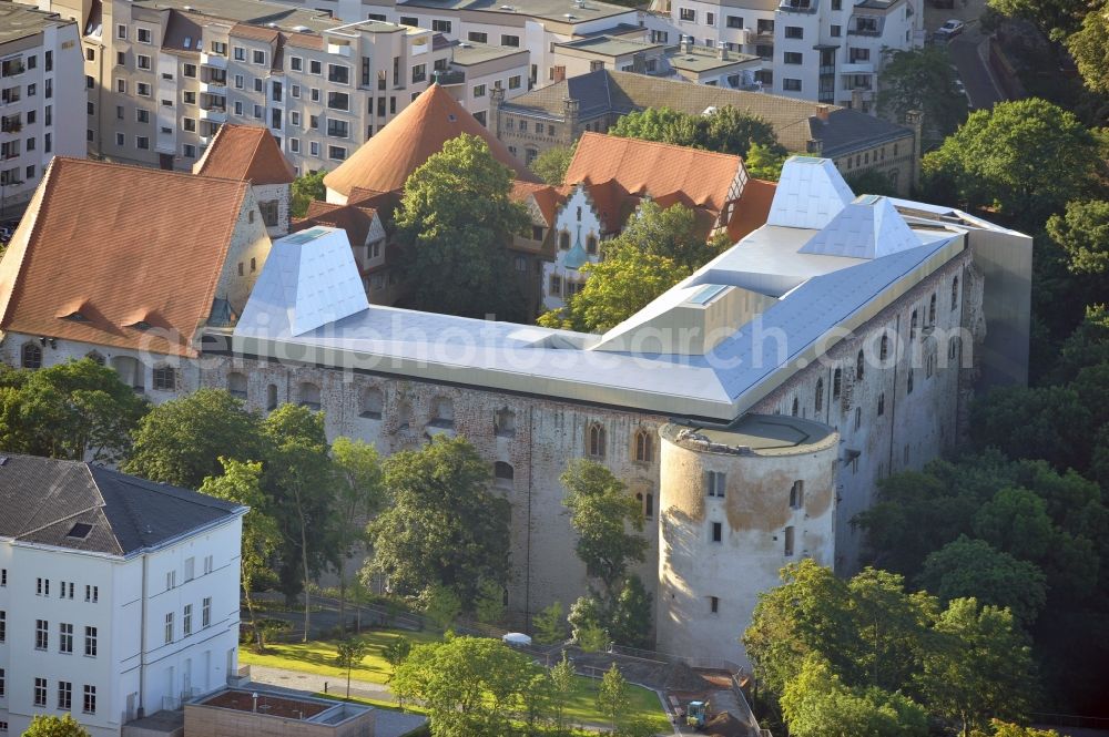 Halle (Saale) from the bird's eye view: View on the Moritzburg in Halle in Saxony-Anhalt after comprehensive rehabilitation works