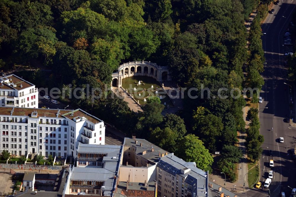 Berlin OT Friedrichshain from the bird's eye view: View of the Maerchenbrunnen in the Volkspark Friedrichshain in Berlin