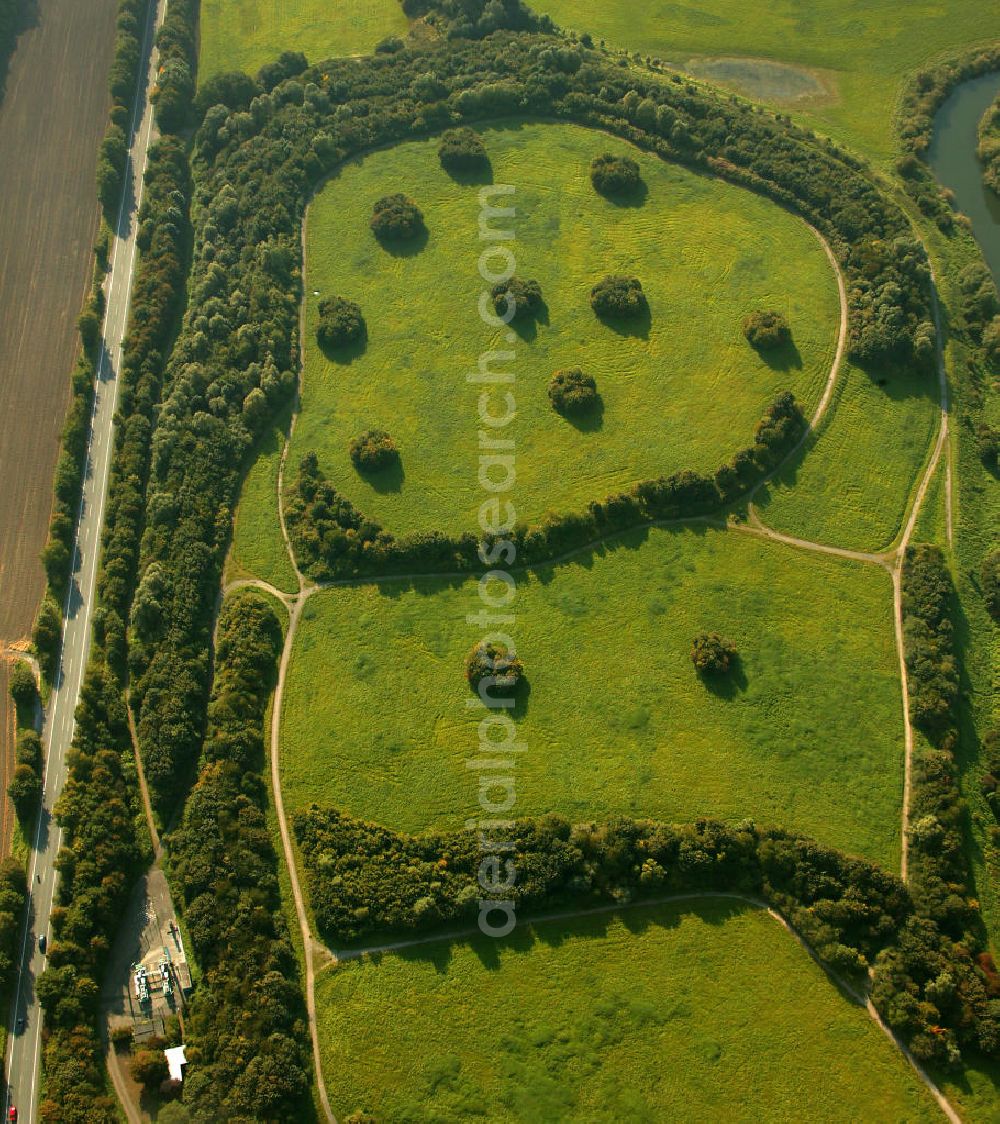 Bergkamen from above - Blick auf die Muelldeponie bei Bergkamen. Die Muelldeponie wird mit neuen Biofiltern bertrieben.