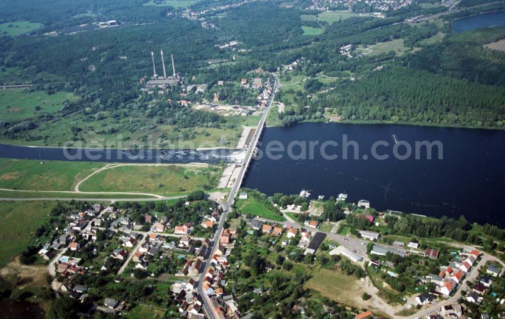 Aerial photograph Friedersdorf (Sachsen-Anhalt) - 01.09.2005 Friedersdorf (Sachsen-Anhalt) Blick auf den Muldestausee bei Friedersdorf nordöstlich von Bitterfeld, der aus dem ehemaligen Braunkohletagebau Muldenstein entstand. Nachdem leitete man die Mulde auf einer Länge von ca. 8 km zum ehemaligen Tagebau um.