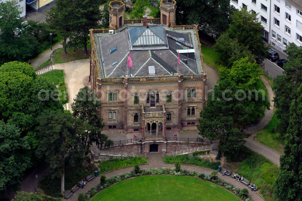 Aerial photograph Freiburg im Breisgau - Museum and exhibition building ensemble Archaeological Museum Colombischloessle at the Colombipark in the district Altstadt in Freiburg im Breisgau in the state Baden-Wuerttemberg, Germany