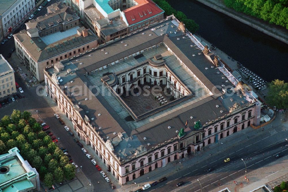 Berlin Mitte from above - Museum of German History in the armory, a former baroque arsenal unter den Linden in Berlin