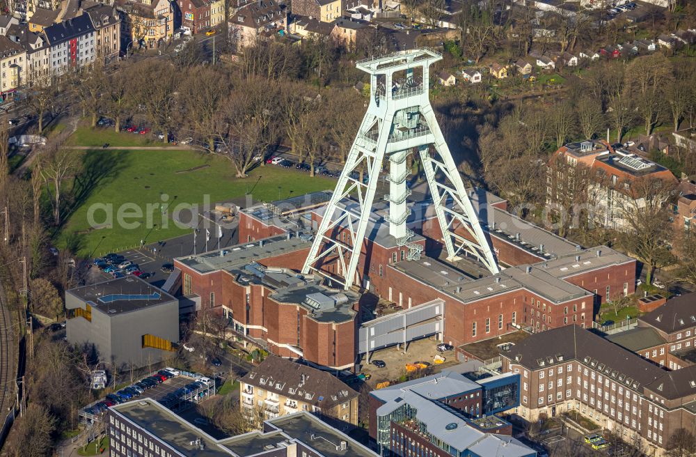 Aerial image Bochum - Museum building ensemble Deutsches Bergbau-Museum in the district Innenstadt in Bochum at Ruhrgebiet in the state North Rhine-Westphalia, Germany