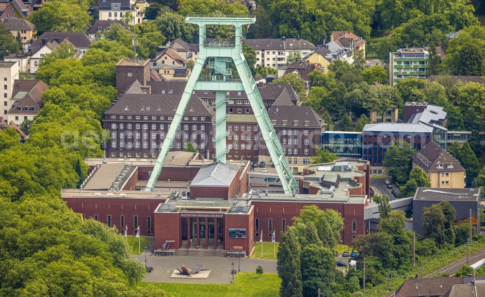 Bochum from above - Museum building ensemble Deutsches Bergbau-Museum in the district Innenstadt in Bochum at Ruhrgebiet in the state North Rhine-Westphalia, Germany