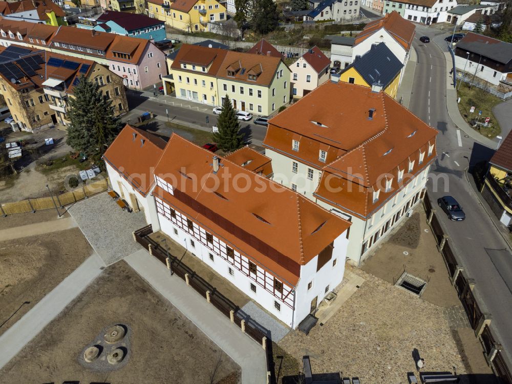 Dippoldiswalde from the bird's eye view: Museum building ensemble LOHGERBER MUSEUM & GALERIE on street Freiberger Strasse in the district Pretzschendorf in Dippoldiswalde in the state Saxony, Germany