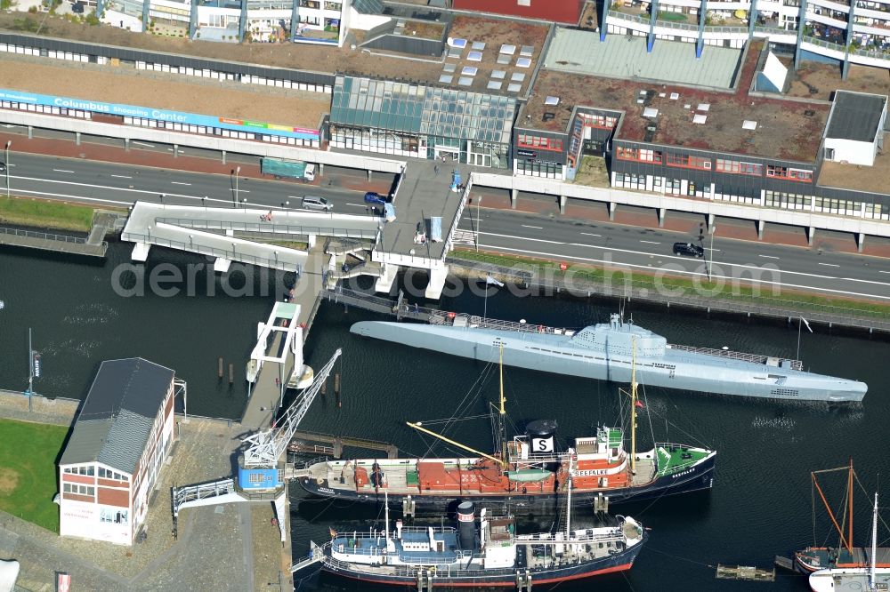 Bremerhaven from the bird's eye view: Museum ensemble U-Boot Wilhelm Bauer in Bremerhaven in the state Bremen