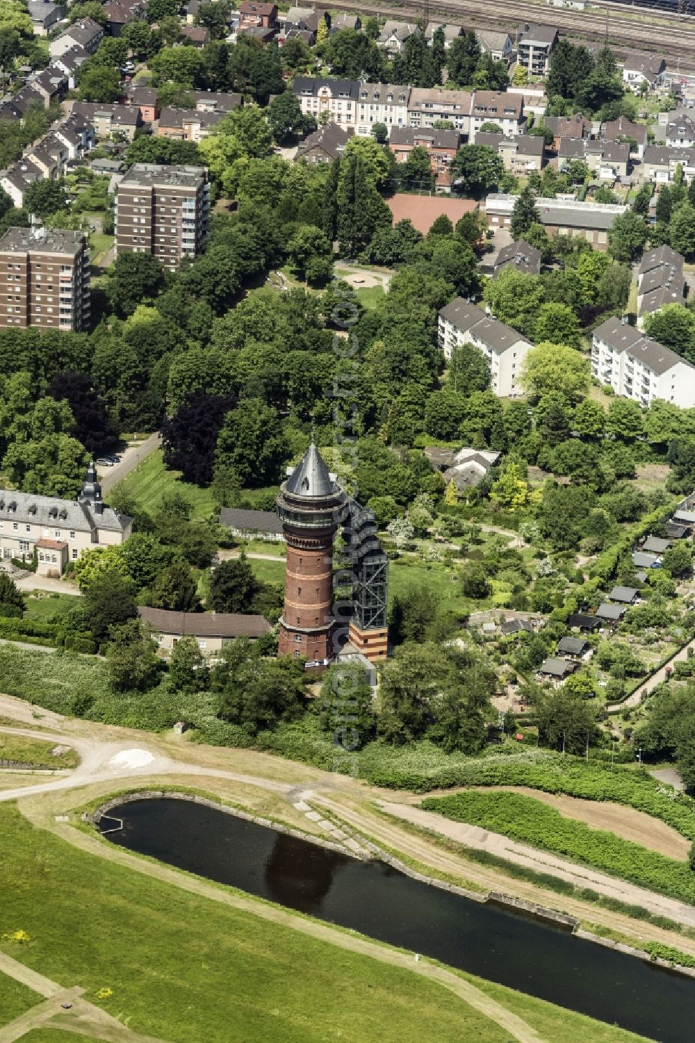 Aerial image Mülheim an der Ruhr - Museum building ensemble Aquarius Wassermuseum in Muelheim on the Ruhr in the state North Rhine-Westphalia, Germany