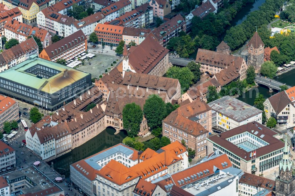 Aerial photograph Nürnberg - Museum building ensemble Arabisches Museum Nuernberg on Hans-Sachs-Platz in Nuremberg in the state Bavaria, Germany