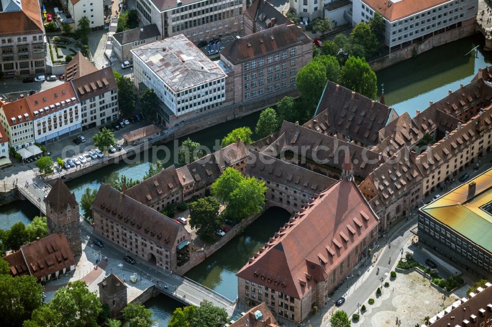 Aerial photograph Nürnberg - Museum building ensemble Arabisches Museum Nuernberg on Hans-Sachs-Platz in Nuremberg in the state Bavaria, Germany