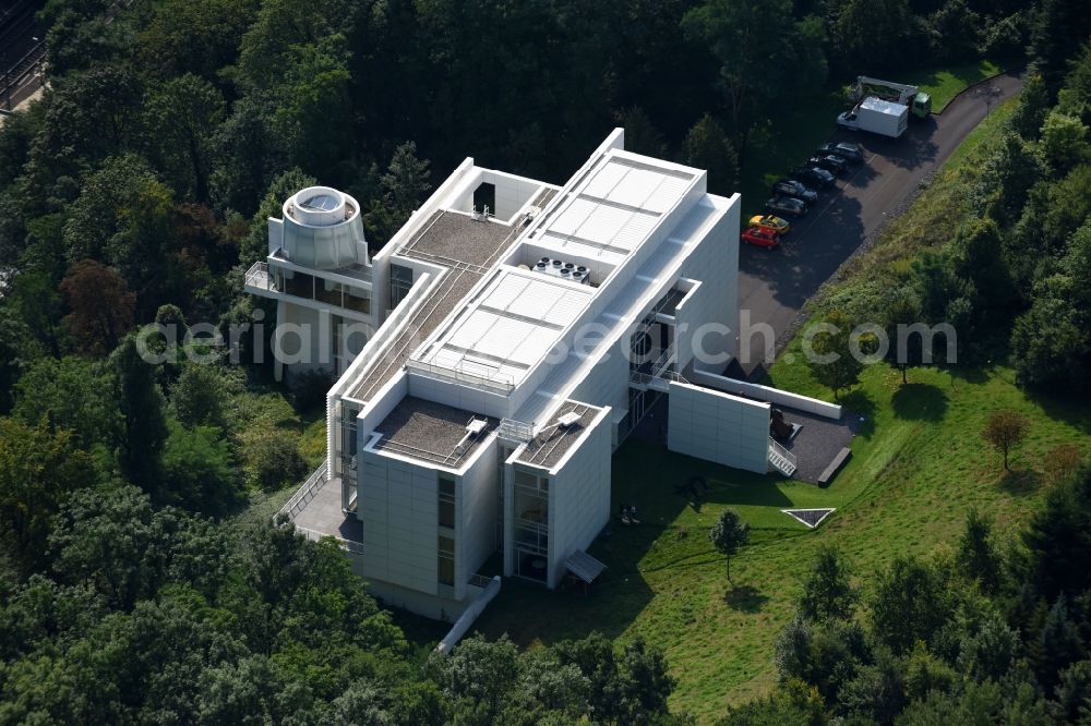 Remagen from the bird's eye view: Museum building ensemble Arp Museum Bahnhof Rolandseck in Remagen in the state Rhineland-Palatinate, Germany