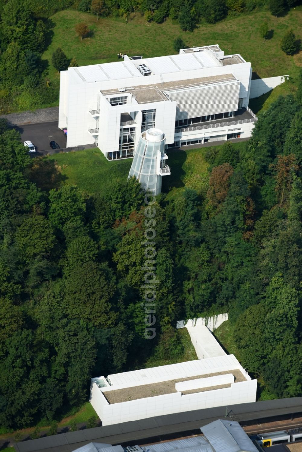 Aerial photograph Remagen - Museum building ensemble Arp Museum Bahnhof Rolandseck in Remagen in the state Rhineland-Palatinate, Germany