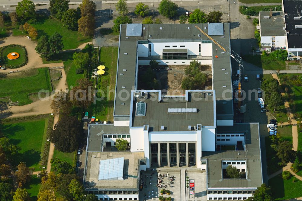 Aerial image Dresden - Museum building ensemble Deutsches Hygiene-Museum in the street Lingnerplatz in Dresden in the state Saxony