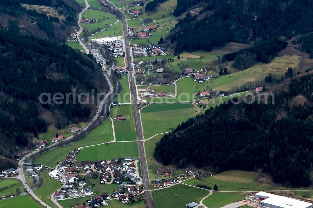 Aerial image Gutach (Schwarzwaldbahn) - Museum building ensemble Freilichtmuseum Vogtsbauernhoefe in Gutach (Schwarzwaldbahn) in the state Baden-Wuerttemberg, Germany