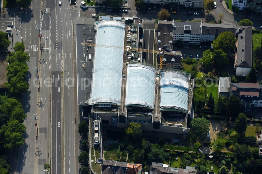 Bonn from the bird's eye view: Museum building ensemble Haus of Geschichte Bonn on Willy-Brandt-Allee in Bonn in the state North Rhine-Westphalia, Germany