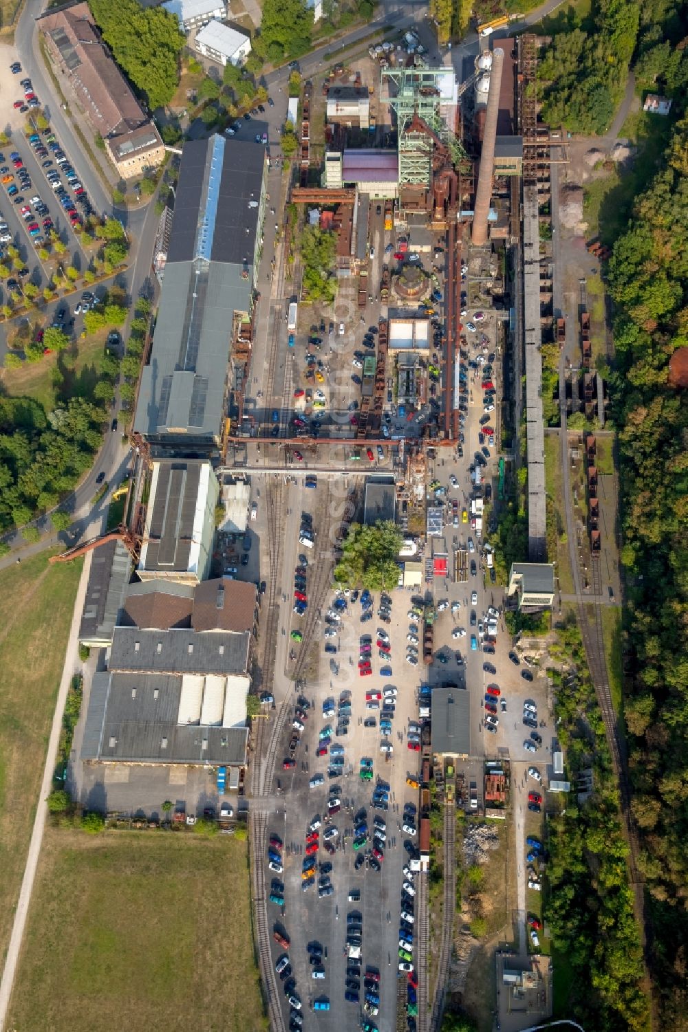 Hattingen from the bird's eye view: Museum building ensemble Henrichshuette LWL-industrial museum in Hattingen in the state North Rhine-Westphalia