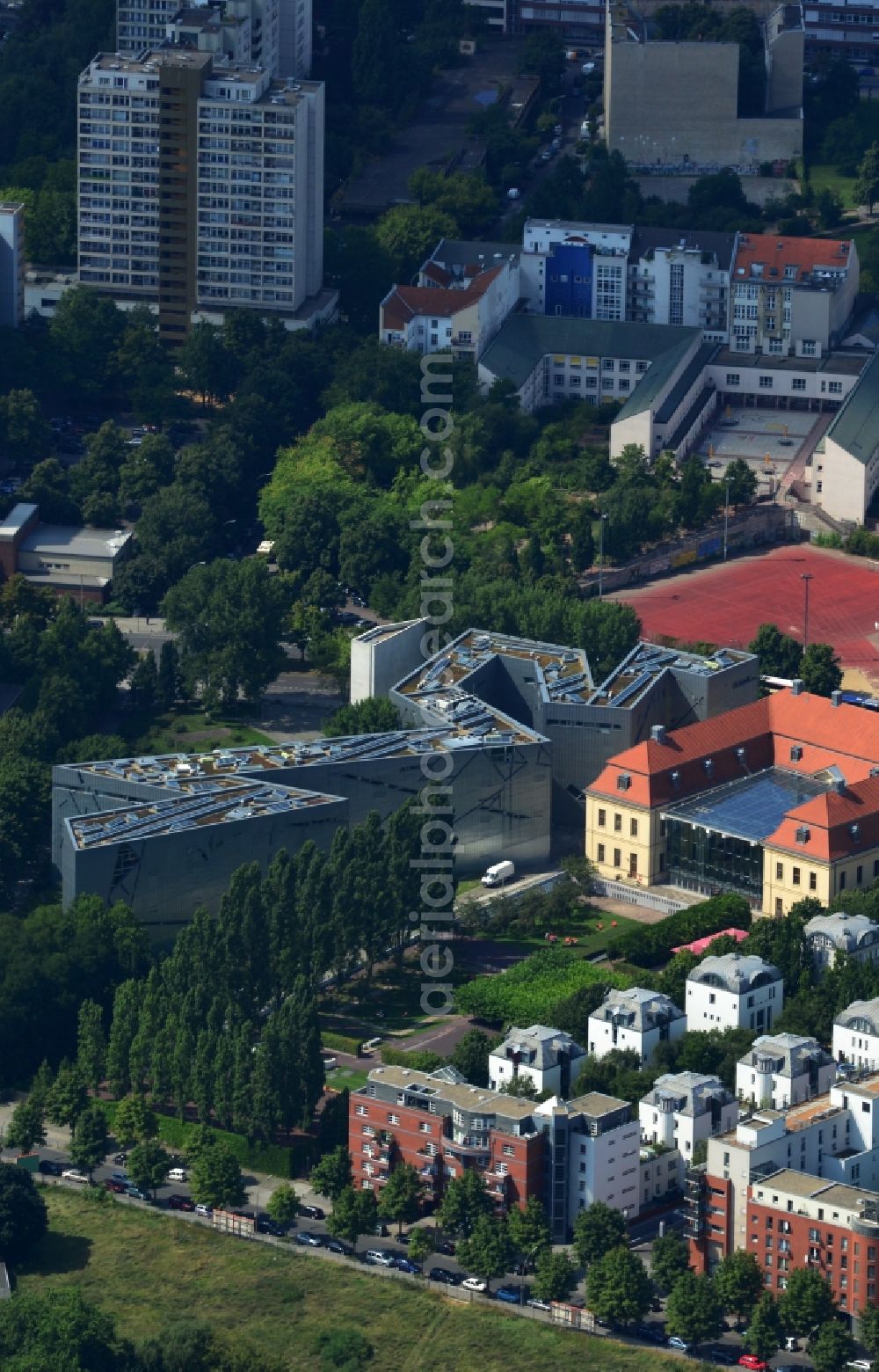 Aerial image Berlin - Museum building ensemble Juedisches Museum on Lindenstrasse in Berlin in Germany