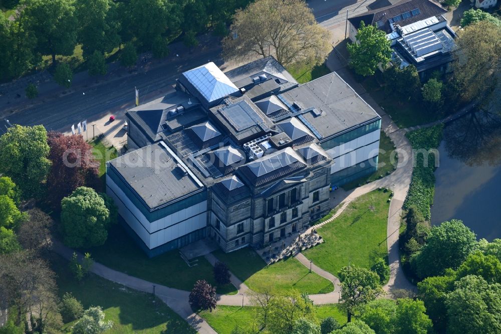 Bremen from the bird's eye view: Museum building ensemble Kunsthalle Bremen in Bremen, Germany