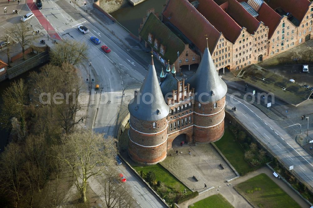 Lübeck from above - Museum building complex Museum Holsten on Holstentor place in Luebeck in Schleswig-Holstein