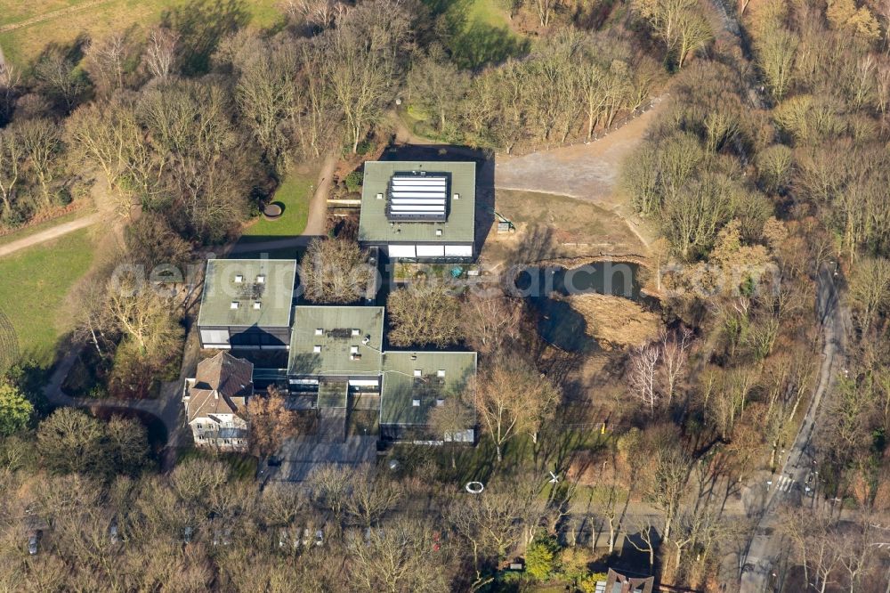 Aerial image Bottrop - Museum building ensemble of Museumsverein Josef Albers Museum Quadrat e.V. Im Stadtgarten in the district Stadtmitte in Bottrop in the state North Rhine-Westphalia, Germany