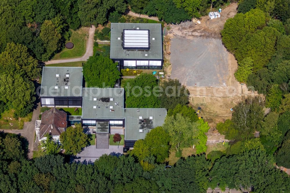 Aerial photograph Bottrop - Museum building ensemble of Museumsverein Josef Albers Museum Quadrat e.V. Im Stadtgarten in the district Stadtmitte in Bottrop in the state North Rhine-Westphalia, Germany