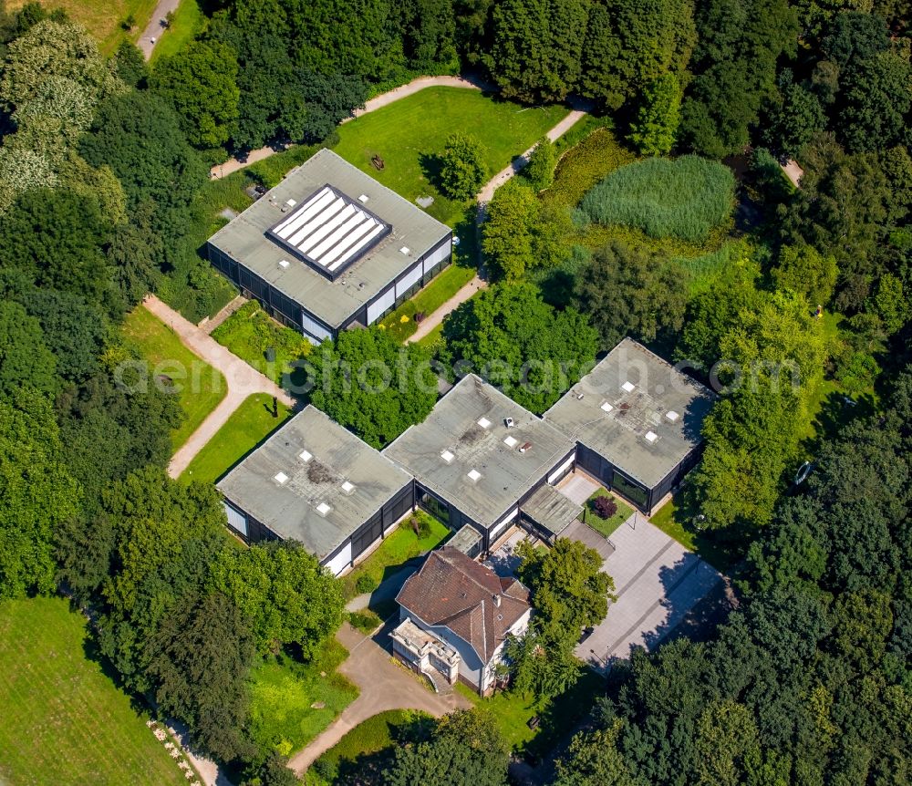 Aerial photograph Bottrop - Museum building ensemble Museumszentrum Quadrat in Bottrop in the state North Rhine-Westphalia