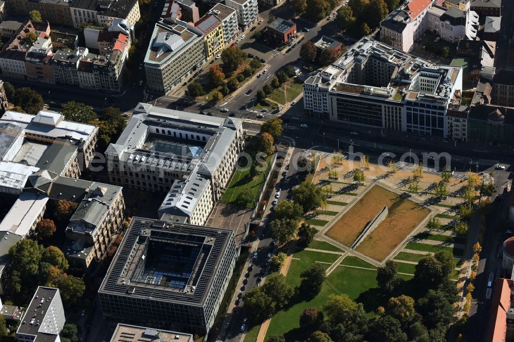 Aerial photograph Berlin - Museum building ensemble of Natural History at the Invalidenstrasse in Berlin in Germany