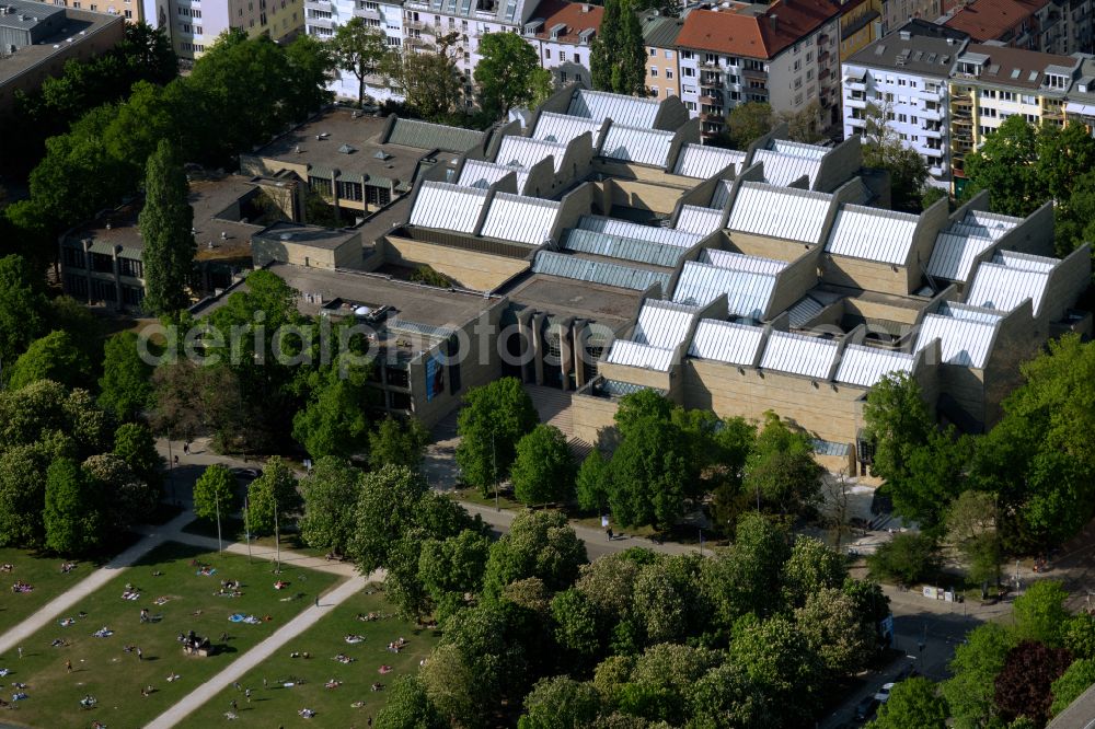 Aerial photograph München - Museum building ensemble Neue Pinakothek on Barer Strasse in the district Maxvorstadt in Munich in the state Bavaria, Germany