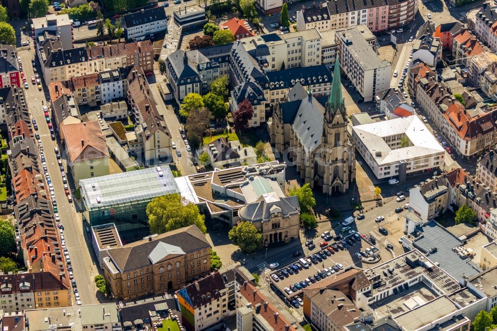 Hagen from above - Museum building ensemble Osthaus Museum Hagen on Museumsplatz in Hagen in the state North Rhine-Westphalia, Germany