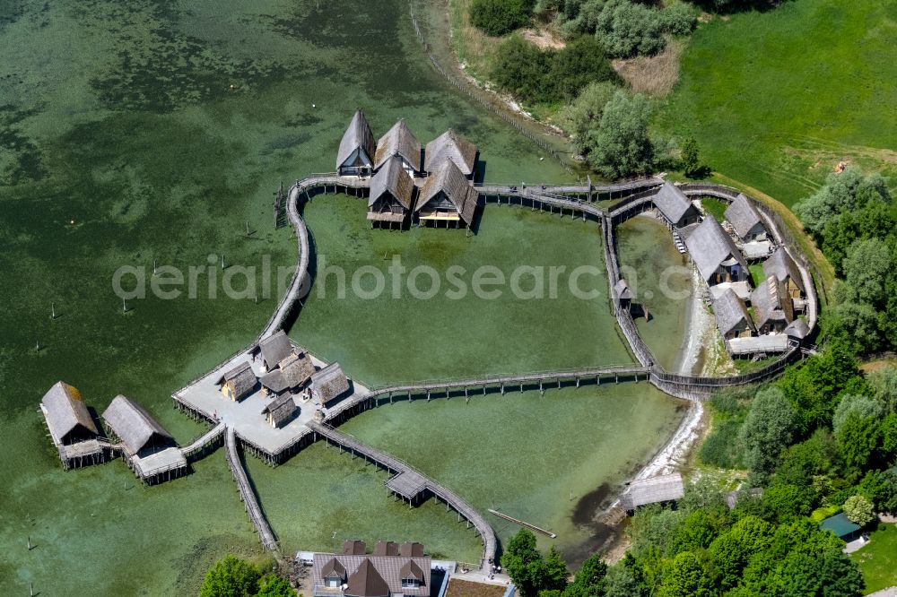 Aerial photograph Uhldingen-Mühlhofen - Museum building ensemble Pfahlbauten Unteruhldingen in the lake of Constance in Uhldingen-Muehlhofen in the state Baden-Wurttemberg, Germany